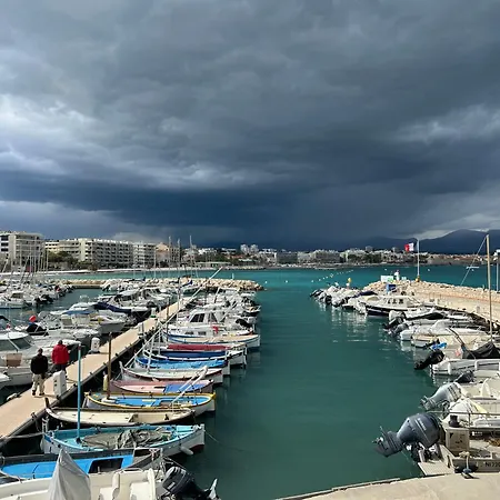 3bd Juan-les-pins Near And Centre * 앙티브